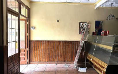 Resale - Commercial - Torrevieja - Playa del Cura