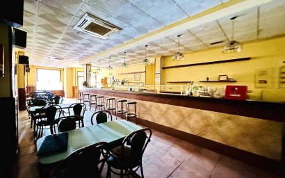 Resale - Commercial - Torrevieja - Playa del Cura