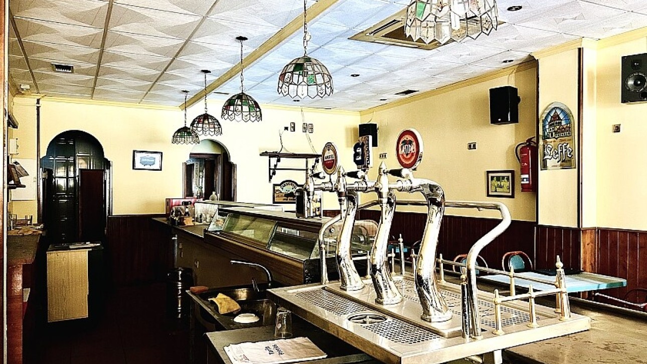 Resale - Commercial - Torrevieja - Playa del Cura