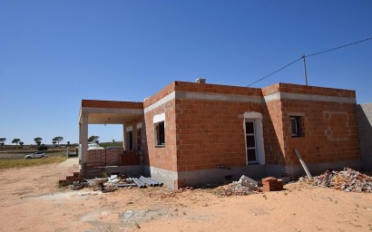 Resale - Country house - Pinoso