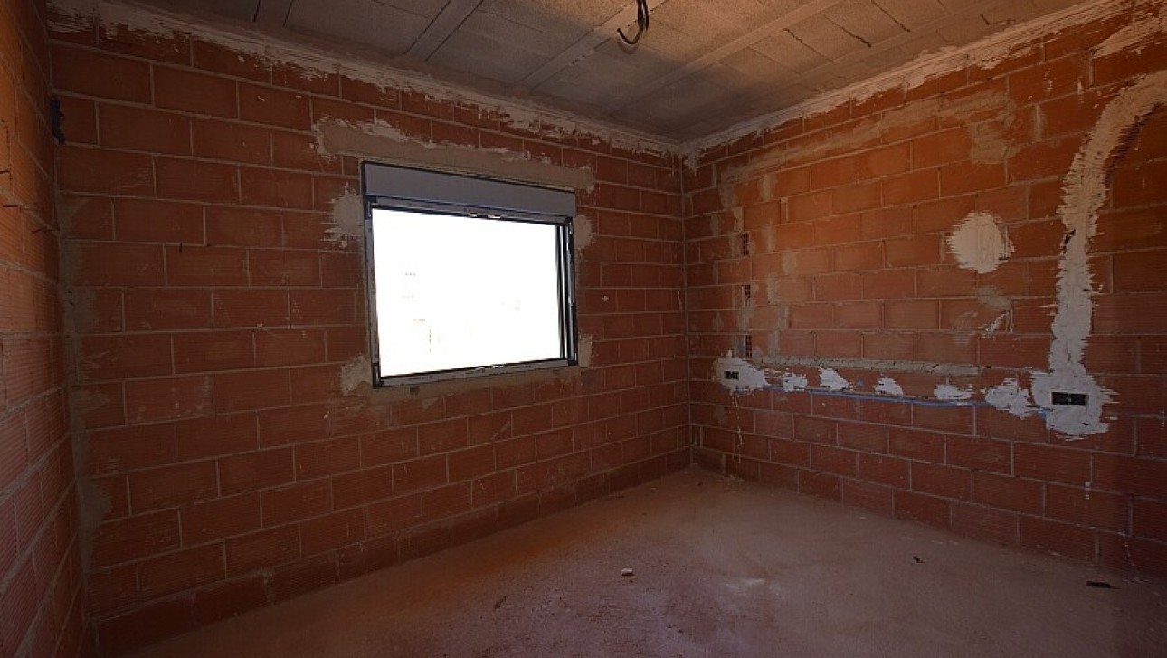Resale - Country house - Pinoso