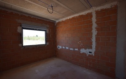 Resale - Country house - Pinoso