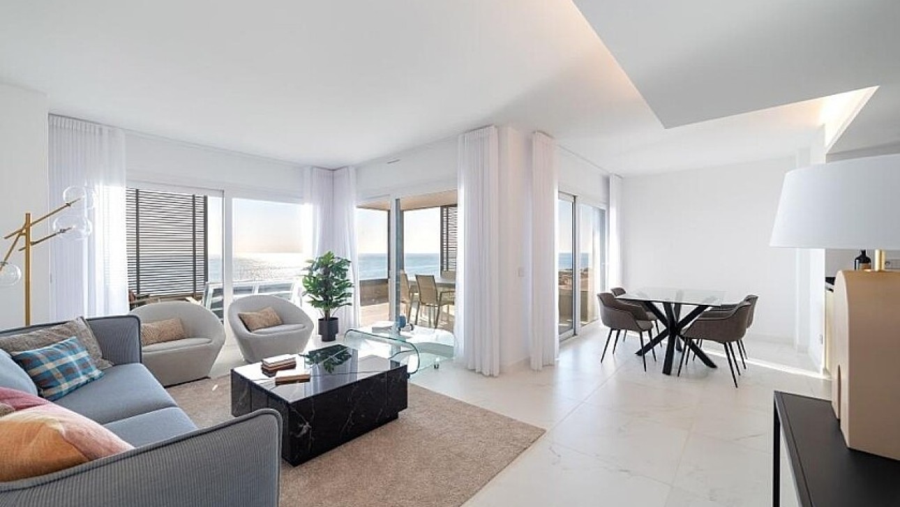 Resale - Apartment - Punta Prima
