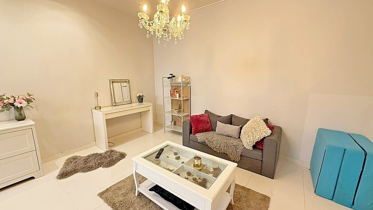 Resale - Luxury villa - Orihuela Costa - Villamartín