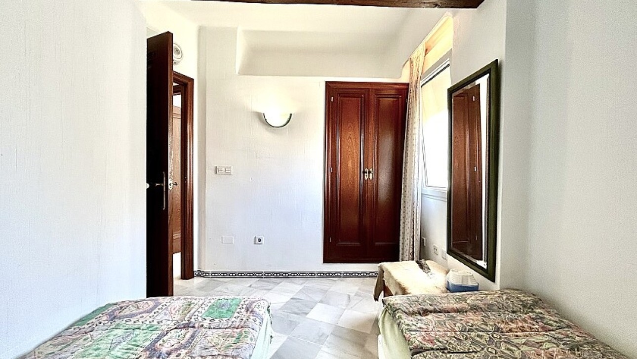 Resale - Apartment - Torrevieja - Playa de los Locos