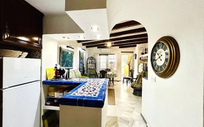 Resale - Apartment - Torrevieja - Playa de los Locos