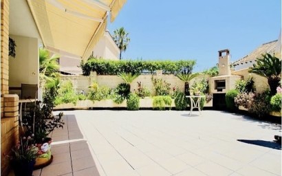 Resale - Semidetached villa - Orihuela Costa - La Zenia