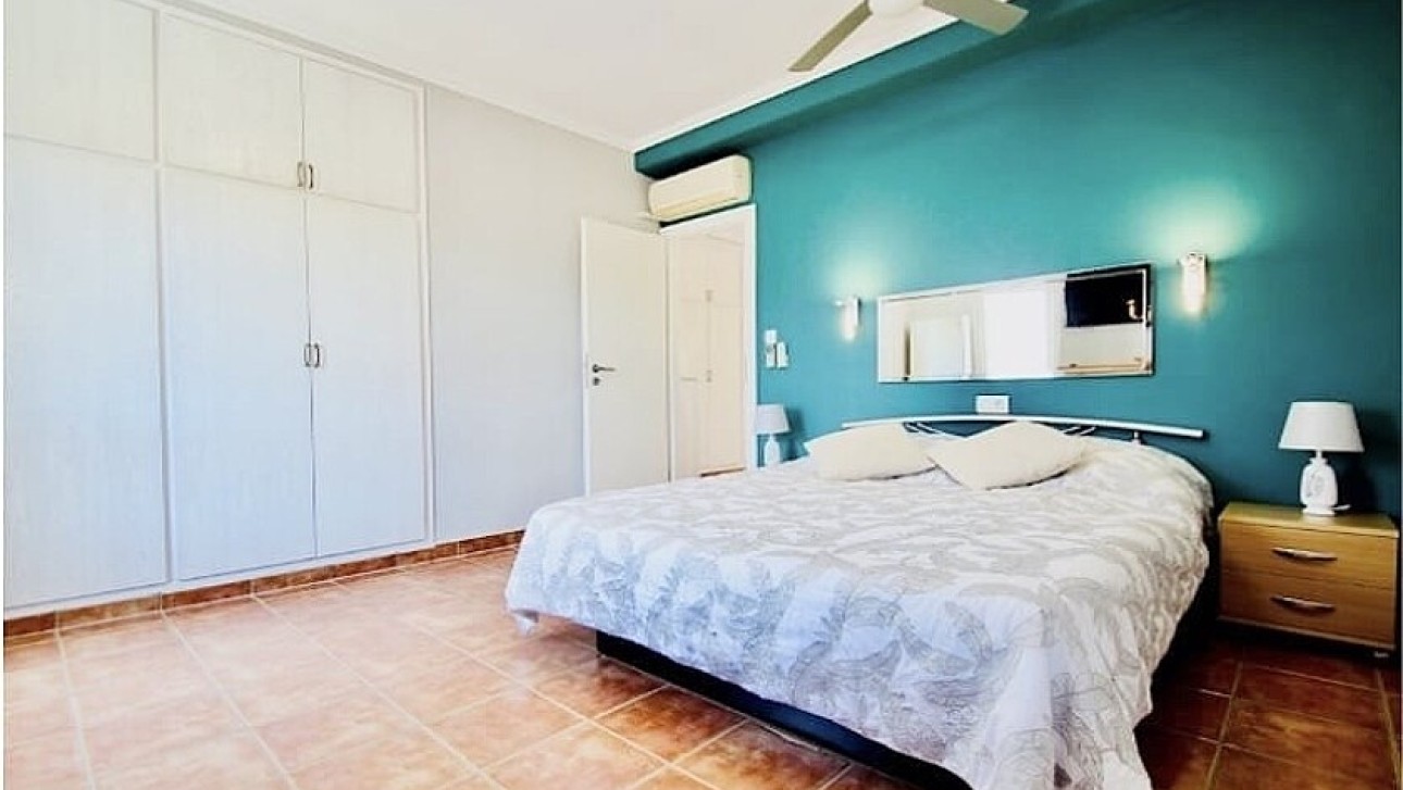 Resale - Semidetached villa - Orihuela Costa - La Zenia