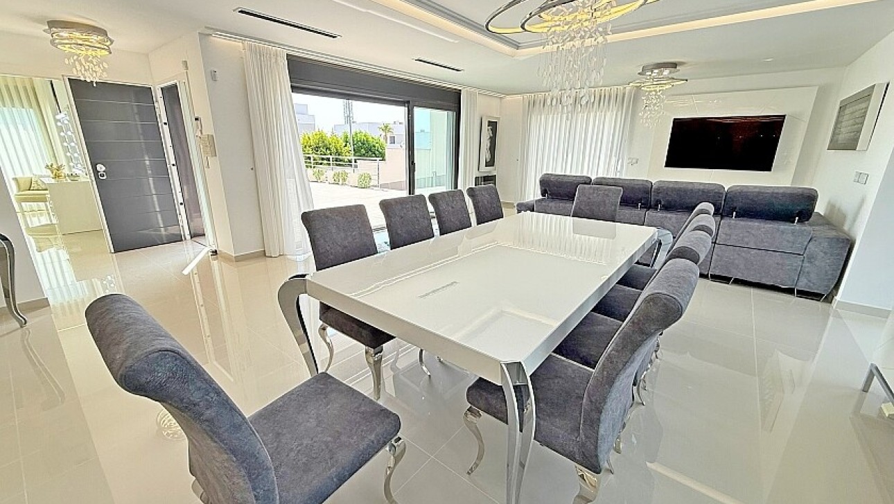 Resale - Luxury villa - San Miguel de Salinas - Mirador de San Miguel
