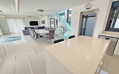 Resale - Luxury villa - San Miguel de Salinas - Mirador de San Miguel