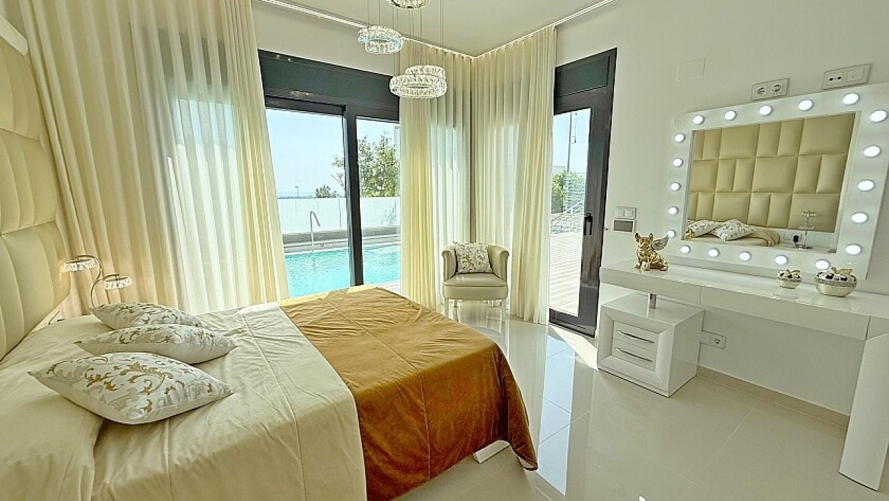 Resale - Luxury villa - San Miguel de Salinas - Mirador de San Miguel