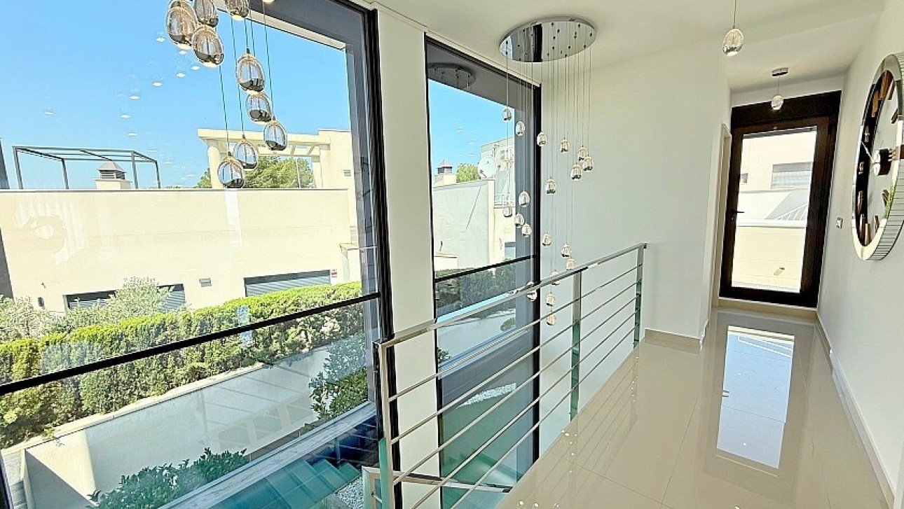 Resale - Luxury villa - San Miguel de Salinas - Mirador de San Miguel