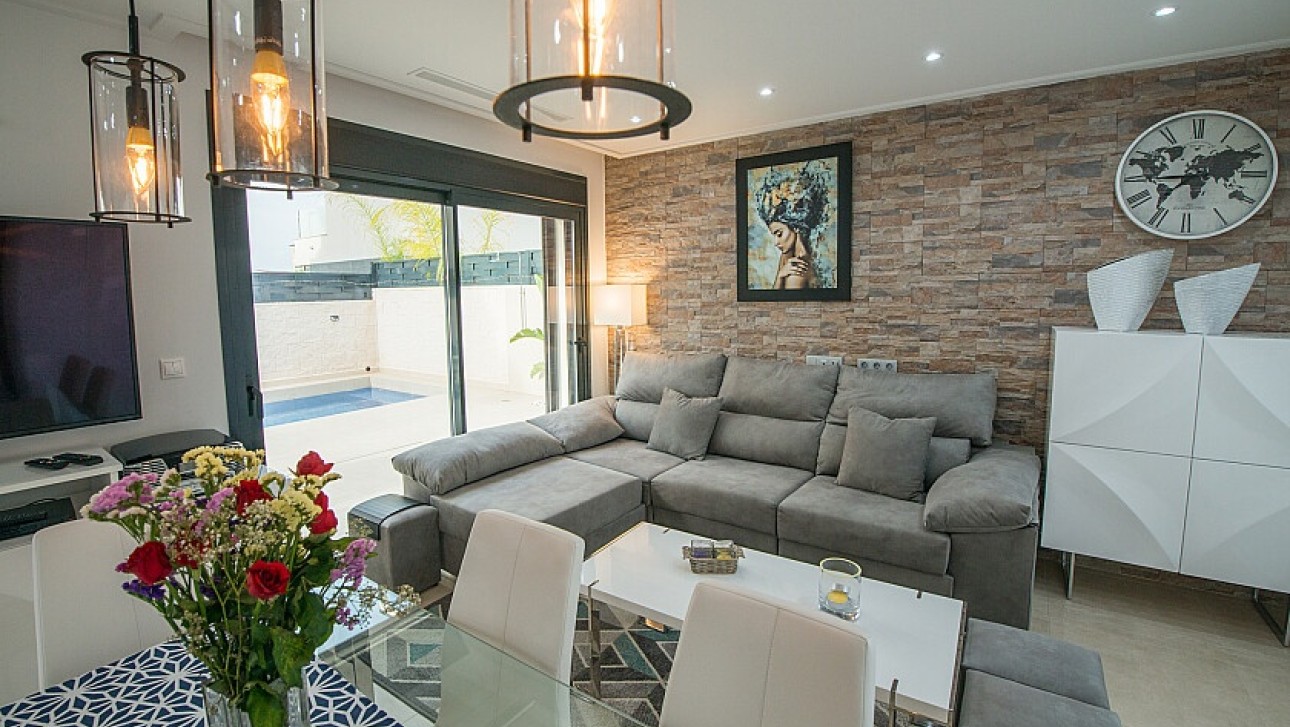 Resale - Semidetached villa - Benijofar