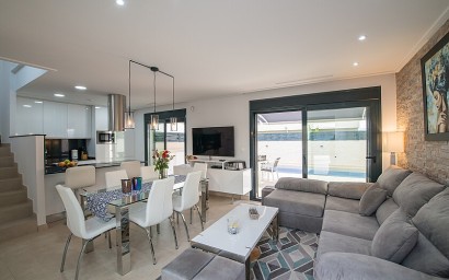 Resale - Semidetached villa - Benijofar