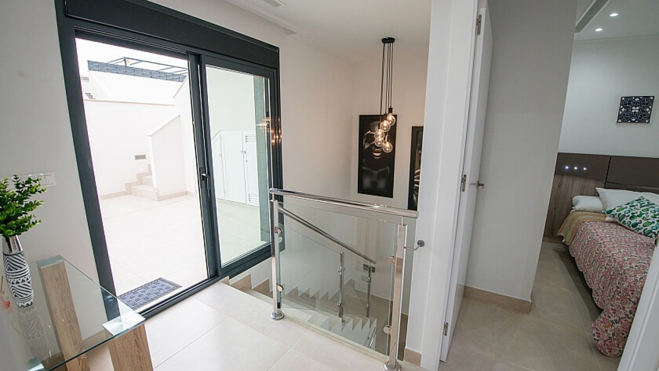 Resale - Semidetached villa - Benijofar