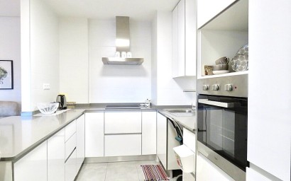 Resale - Apartment - Orihuela Costa - Villamartín