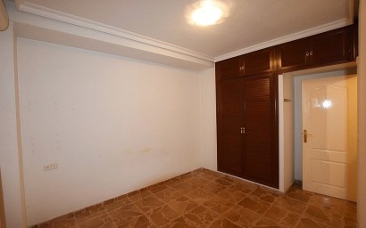 Resale - Apartment - Torrevieja - Centro ciudad