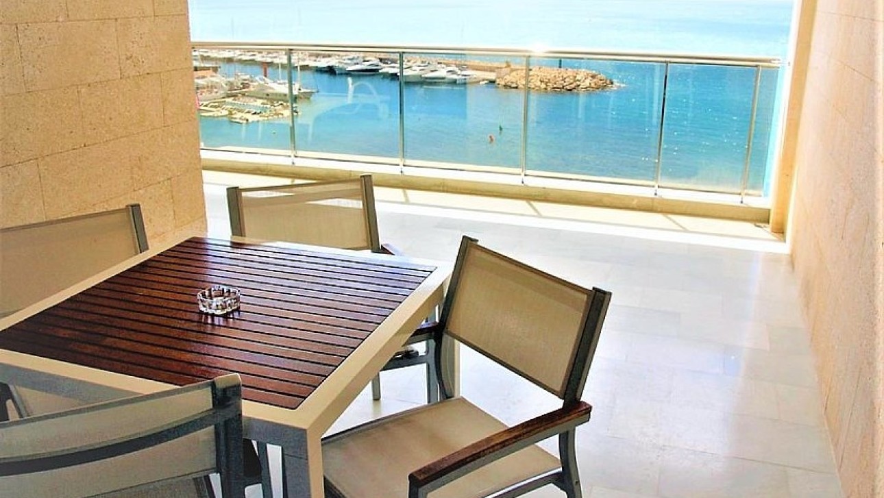 Odsprzedaż - Apartment - Altea
