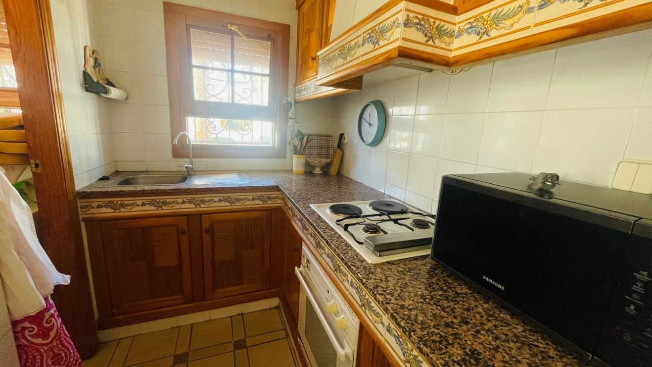 Resale - Apartment - Orihuela Costa - Villamartín