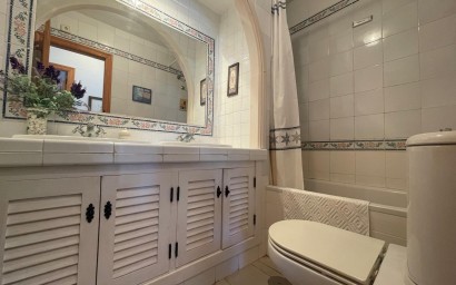 Resale - Apartment - Orihuela Costa - Villamartín