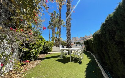 Resale - Apartment - Orihuela Costa - Villamartín