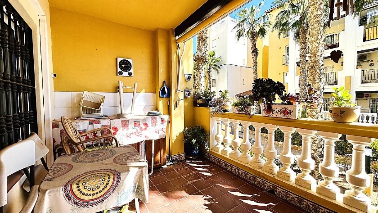 Resale - Apartment - Torrevieja - Playa de los Locos
