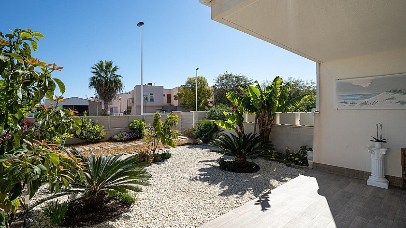 Resale - Bungalow - Torrevieja - Carrefour area