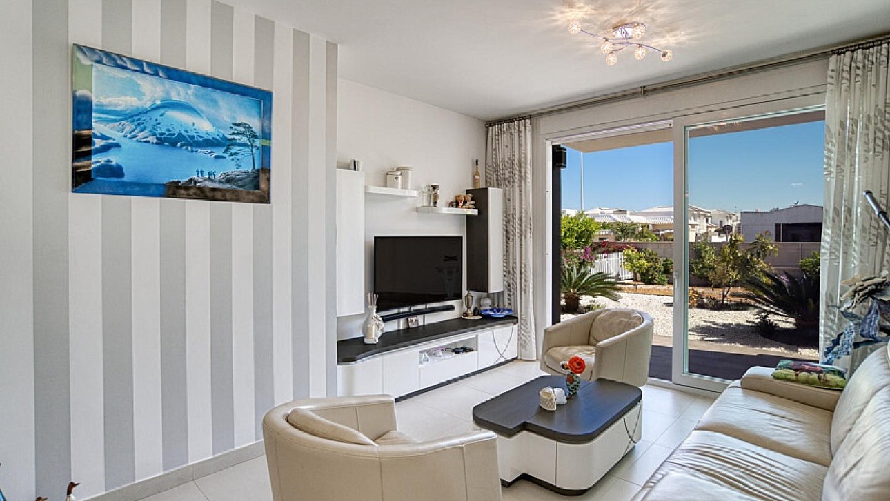Resale - Bungalow - Torrevieja - Carrefour area