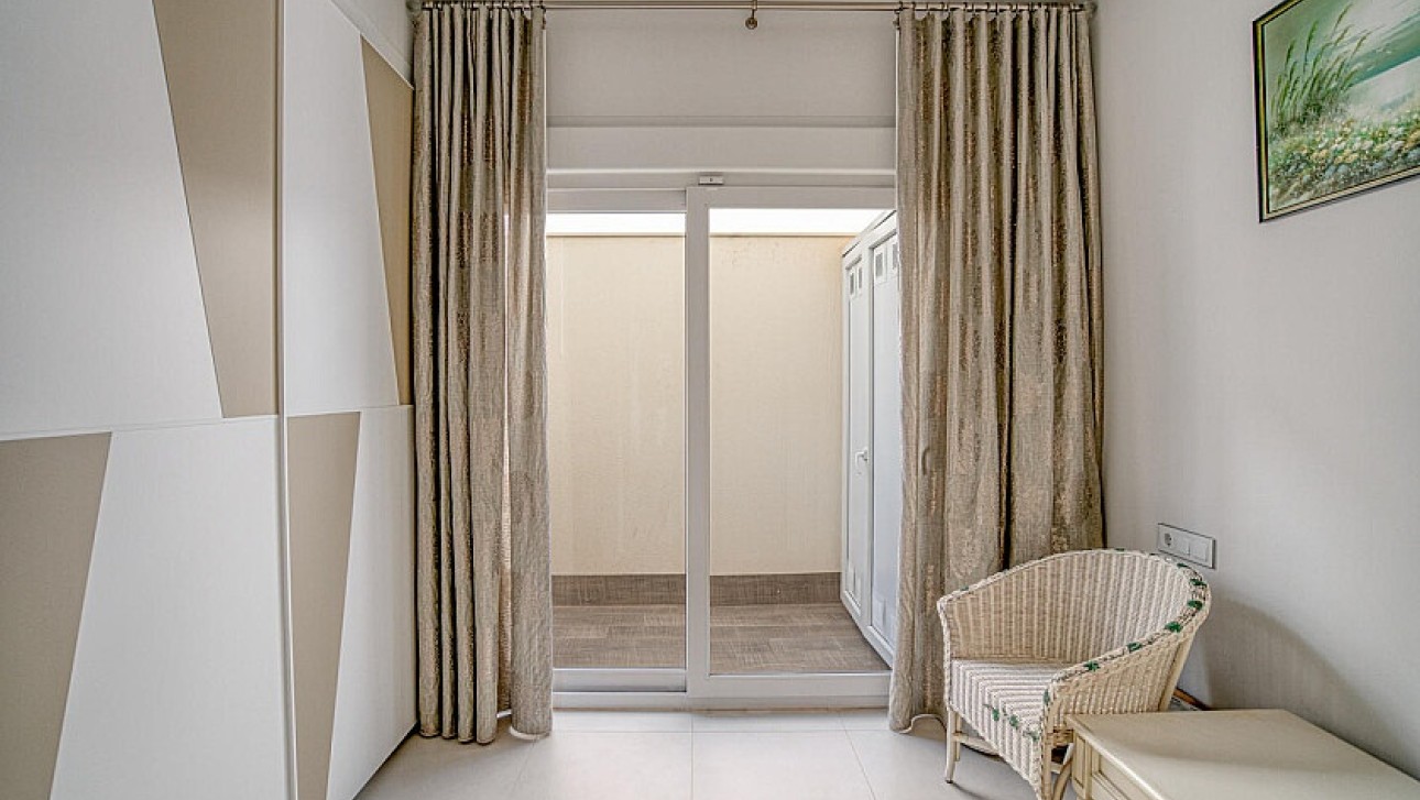 Resale - Bungalow - Torrevieja - Carrefour area