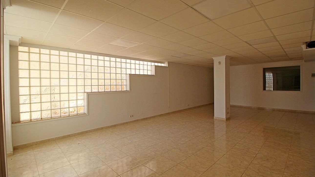 Resale - Commercial - Orihuela Costa - La Zenia