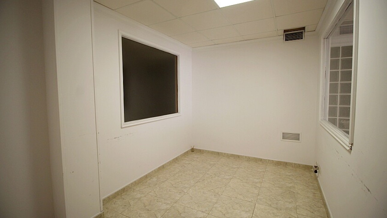 Resale - Commercial - Orihuela Costa - La Zenia