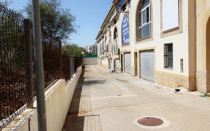 Resale - Commercial - Orihuela Costa - La Zenia