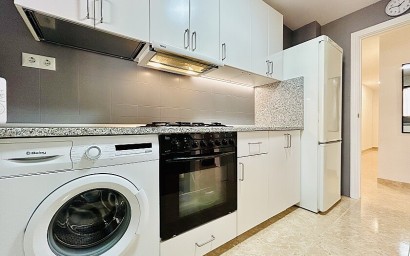 Resale - Apartment - Torrevieja - Playa del Acequión