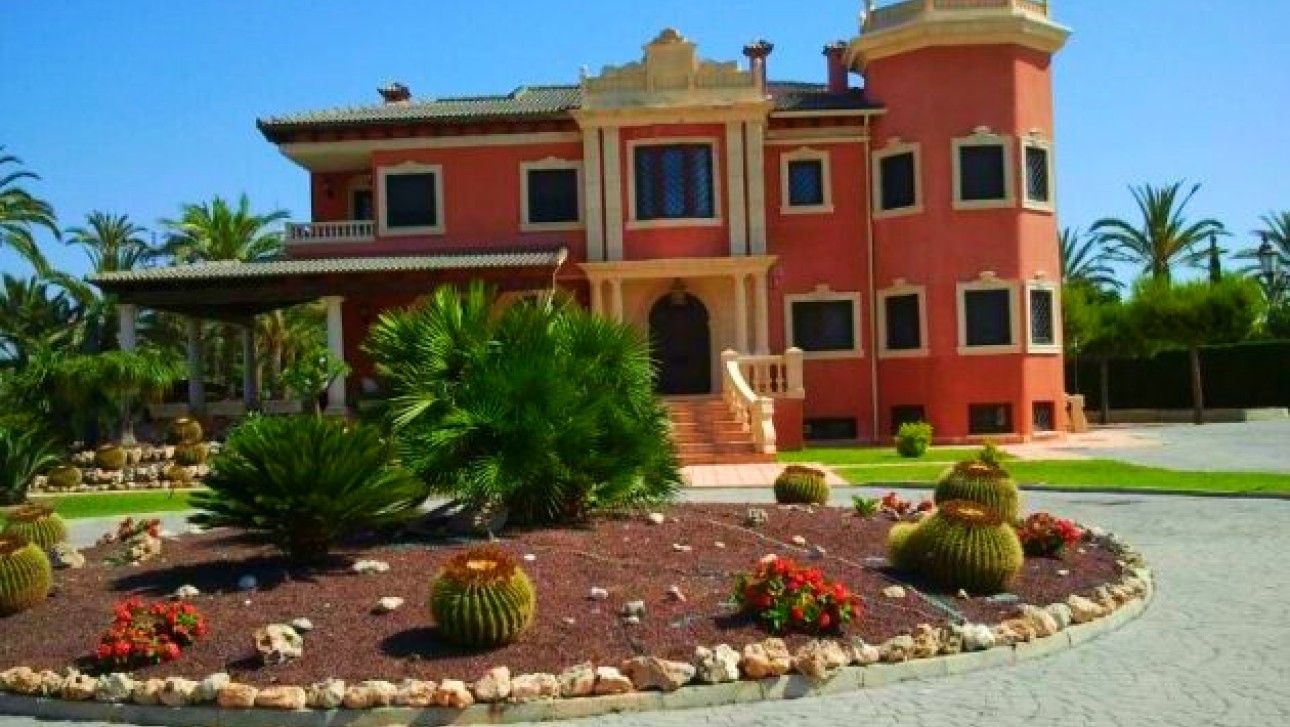 Herverkoop - Villa - Elche