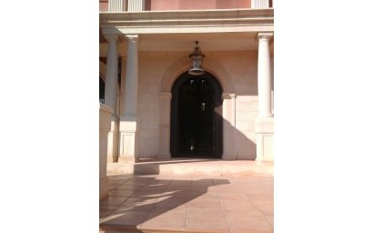 Herverkoop - Villa - Elche