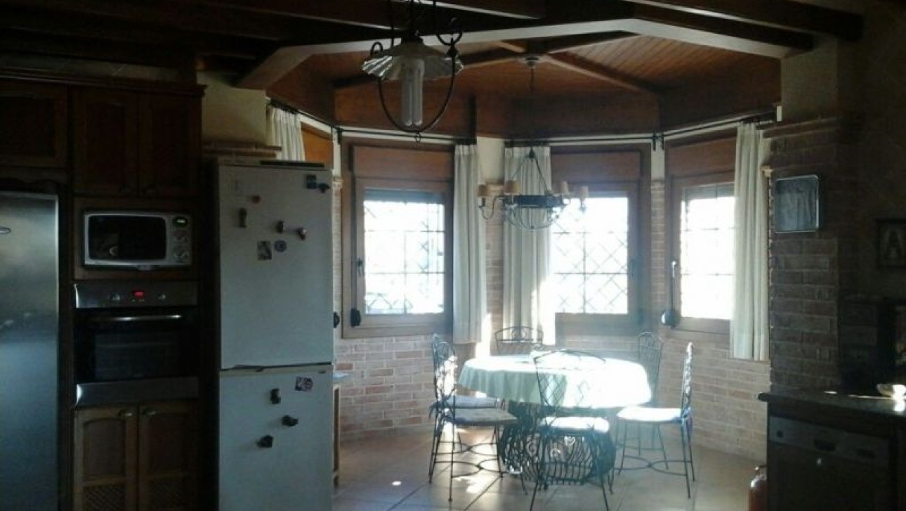 Herverkoop - Villa - Elche