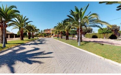 Herverkoop - Villa - Elche