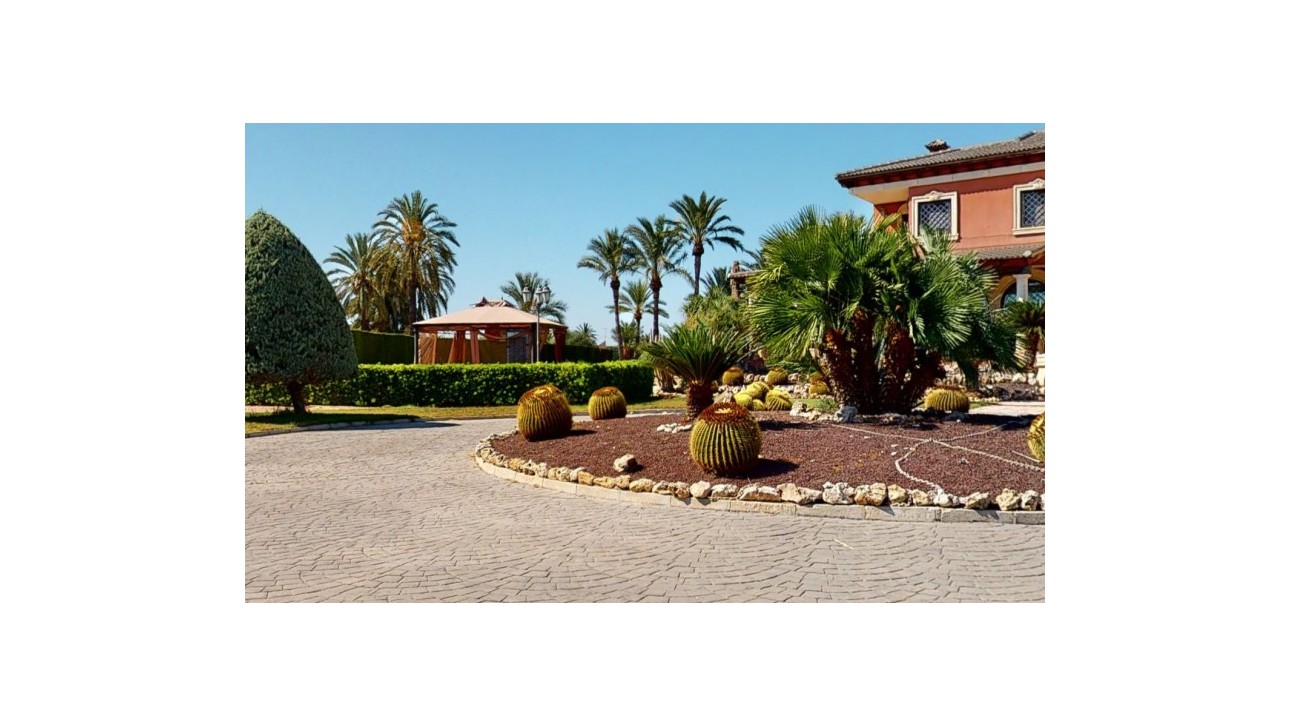 Herverkoop - Villa - Elche