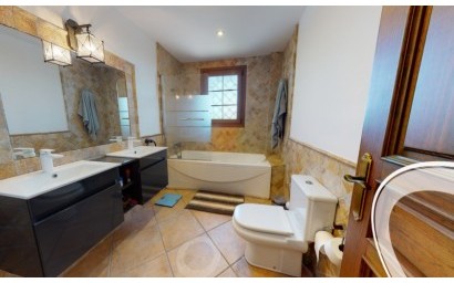 Herverkoop - Villa - Elche