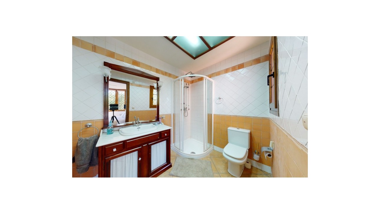 Herverkoop - Villa - Elche