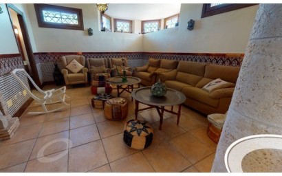 Herverkoop - Villa - Elche