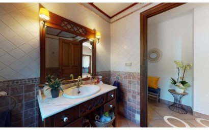 Herverkoop - Villa - Elche