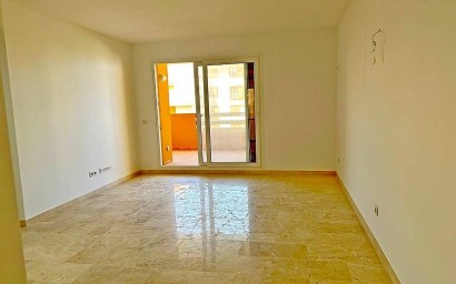 Odsprzedaż - Apartment - Punta Prima