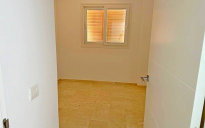 Odsprzedaż - Apartment - Punta Prima
