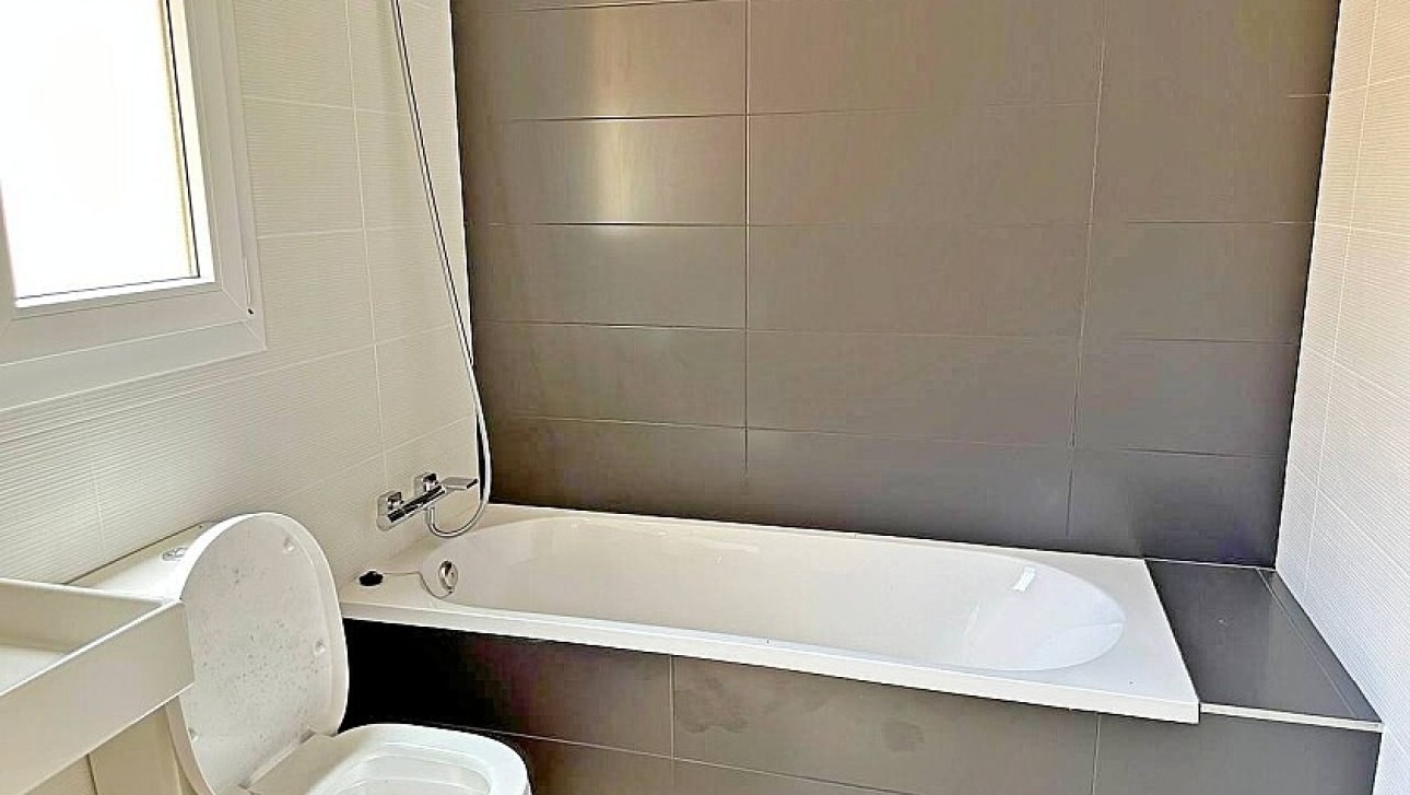 Odsprzedaż - Apartment - Punta Prima
