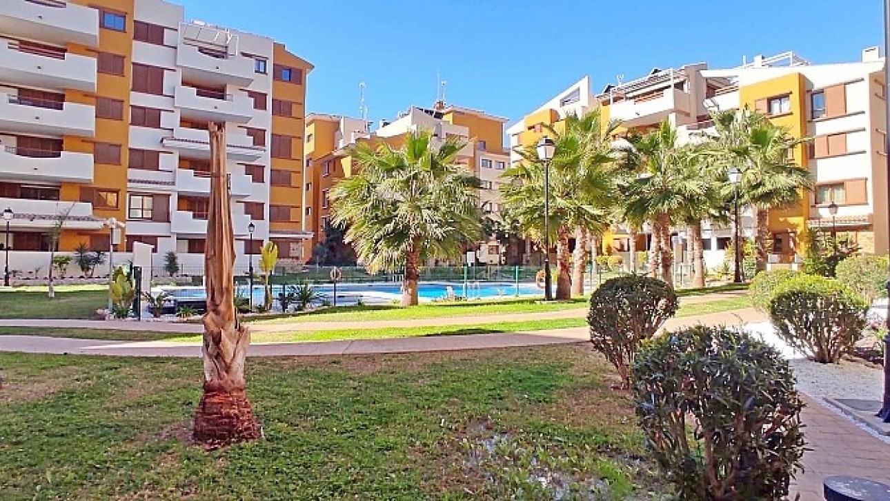 Odsprzedaż - Apartment - Punta Prima