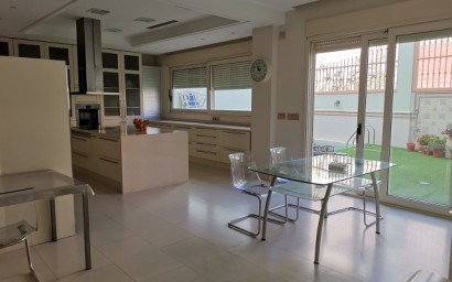 Перепродажа - Villa - Orihuela Costa - Orihuela