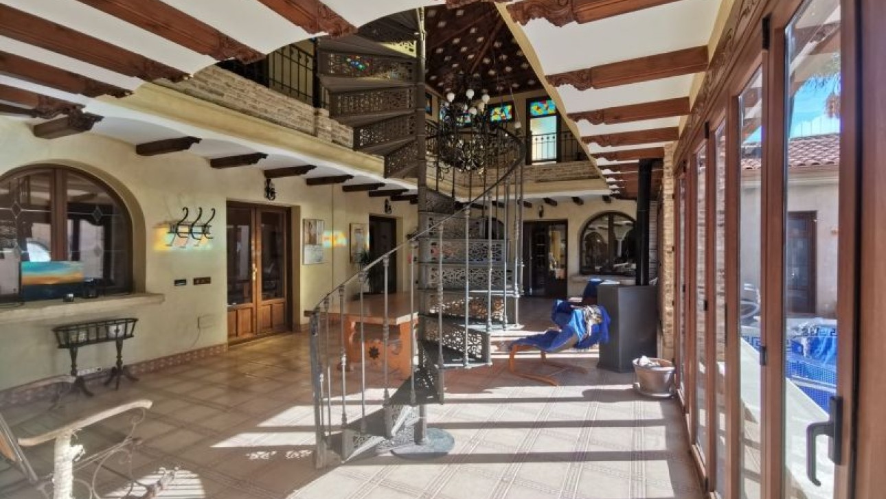 Перепродажа - Villa - Orihuela Costa - Orihuela