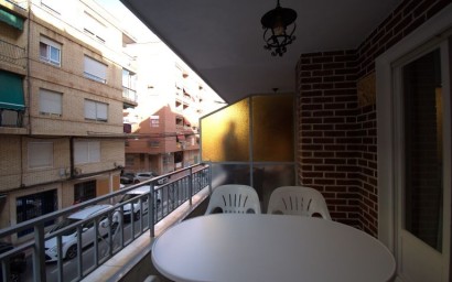 Odsprzedaż - Apartment - Torrevieja