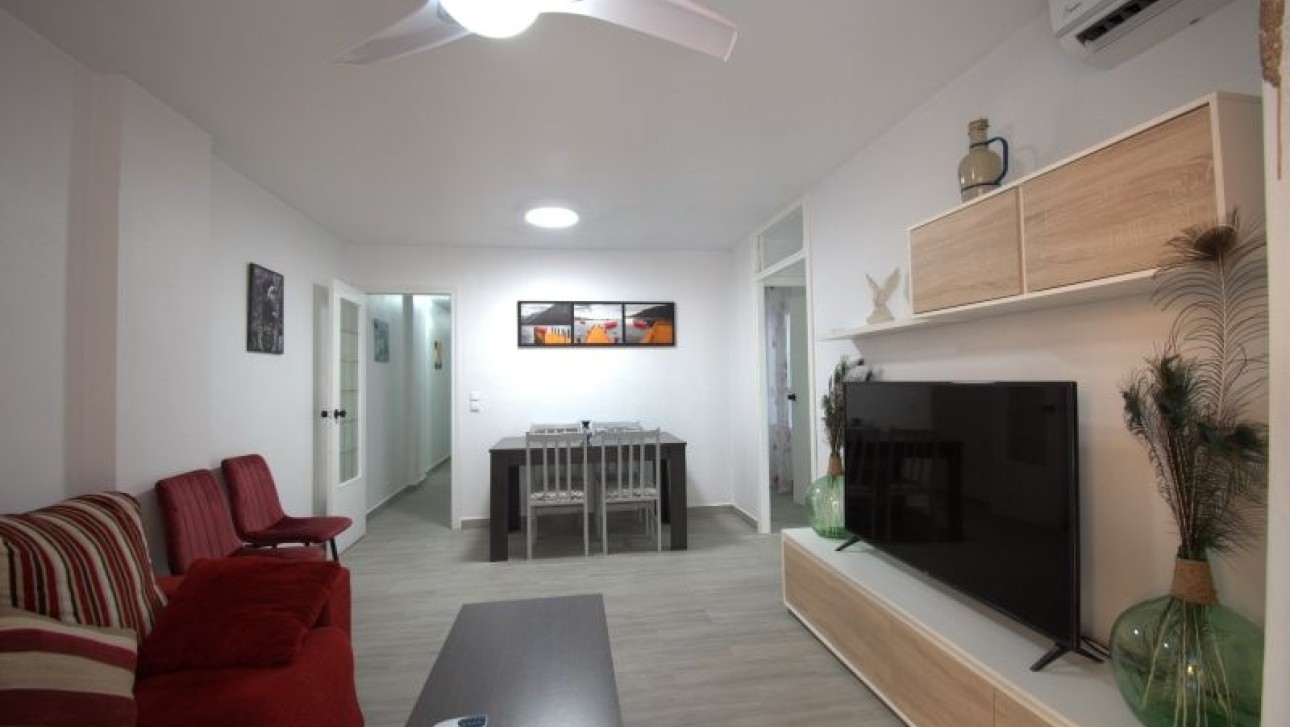 Odsprzedaż - Apartment - Torrevieja